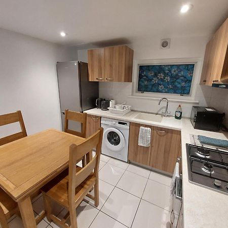 Cosy North Kensington Family Apartment For 4 Persons - Children Stay Free Londra Esterno foto