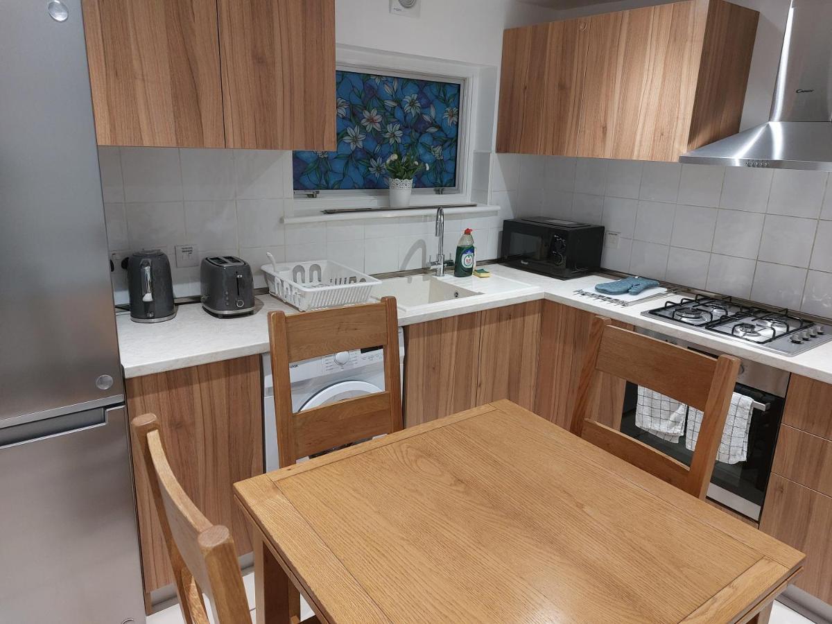 Cosy North Kensington Family Apartment For 4 Persons - Children Stay Free Londra Esterno foto