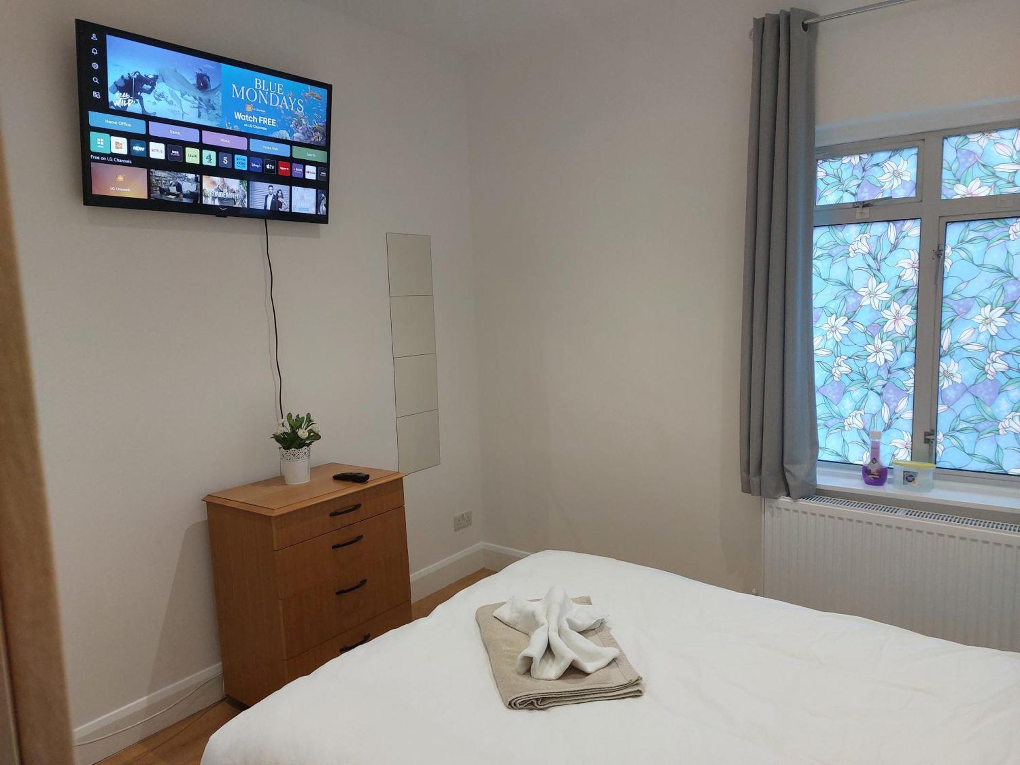 Cosy North Kensington Family Apartment For 4 Persons - Children Stay Free Londra Esterno foto